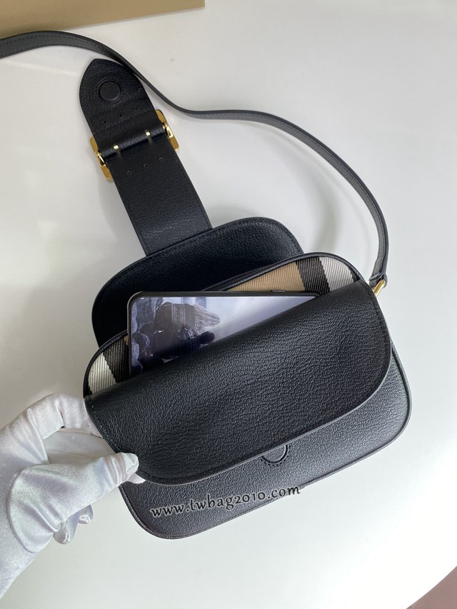 Burberry專門店新款搭扣包 巴寶莉粒紋皮革單肩斜挎女包 yxb1275